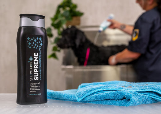 Show Tech+ Supreme Shampoo 300 ml mit Aloe Vera-Extrakt - 1:20