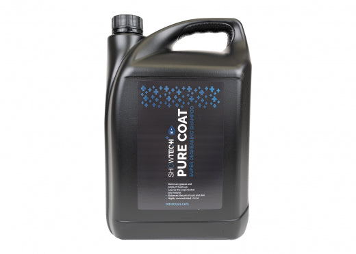 Show Tech+ Pure Coat Entfettungsshampoo - Degreasing Shampoo 300 ml - 1:35