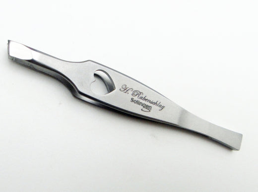 Zupfpinzette  - 8 cm - mit gestanzter Herzform - Augenbrauenpinzette - Haarpinzette - Rostfreier Solinger Edelstahl